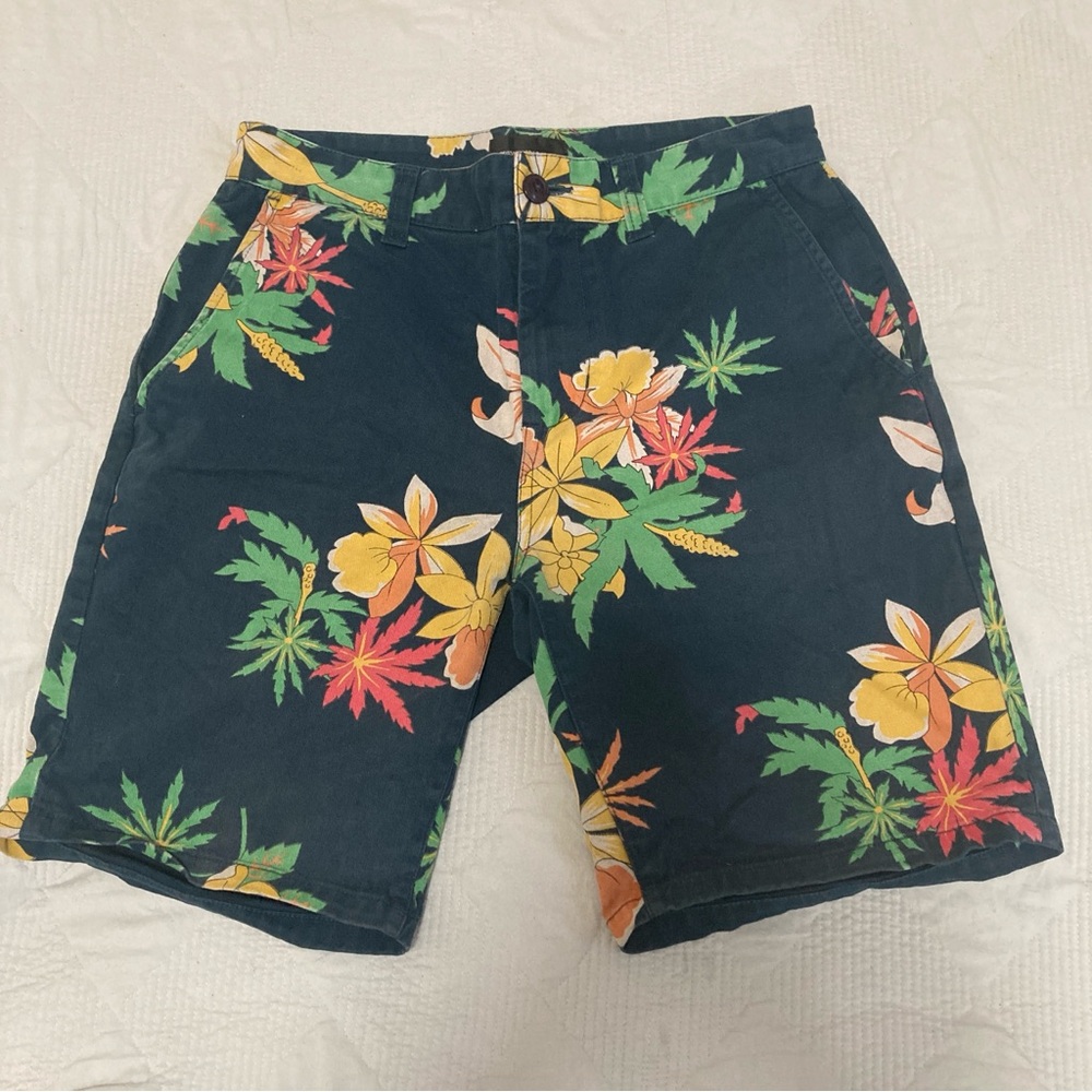 Obey Propaganda Shorts MEN’S Floral Hawaiian Prepy Size 30